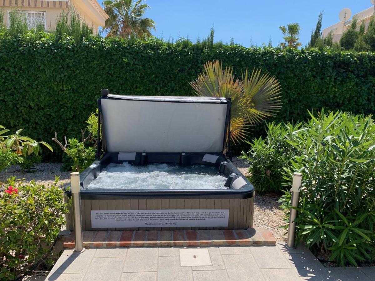 17 Vistamar Playa Flamenca Villa Екстериор снимка